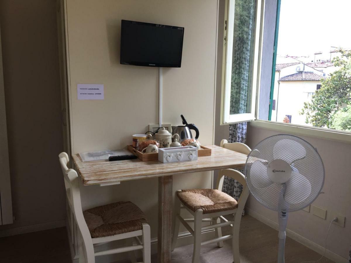 Hotel Studio In The Heart Of Florenz Exterior foto